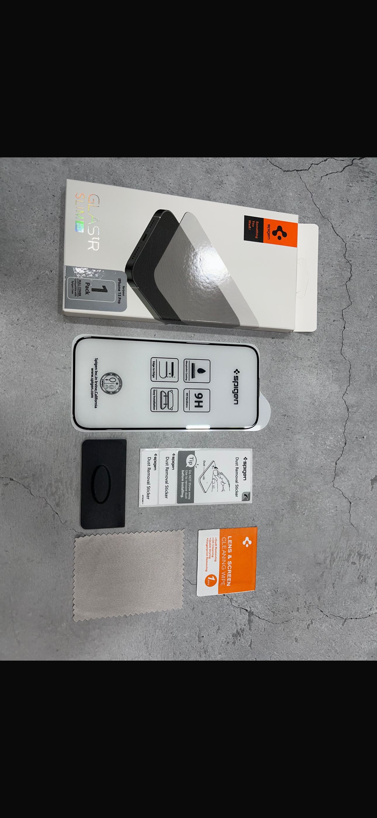 Spigen EZ Fit Tempered Glass Screen Protector